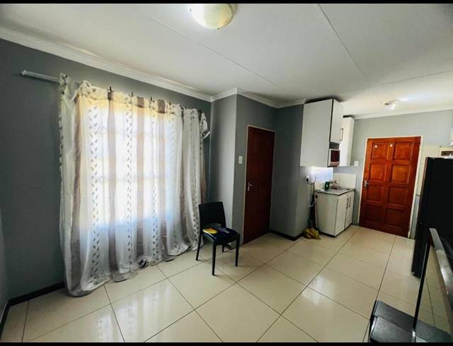 3 BEDROOM HOUSE FOR SALE IN RIVERSIDE VIEW EXT 35